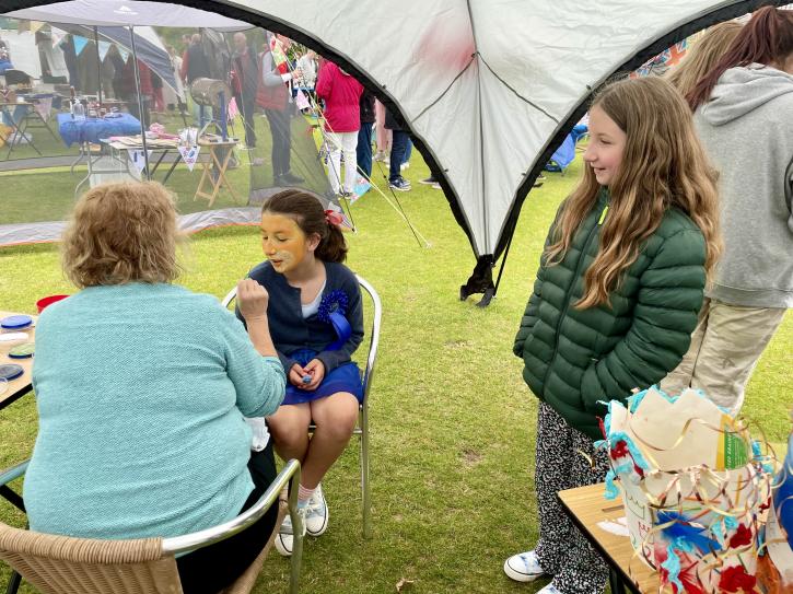 Face painting