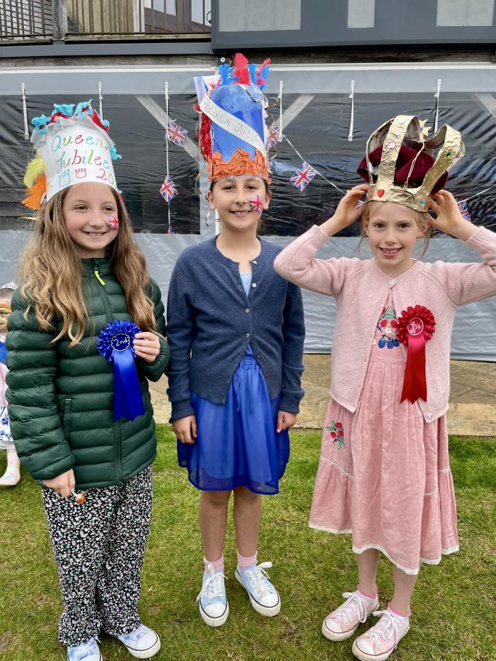 Snazzy hat winners 