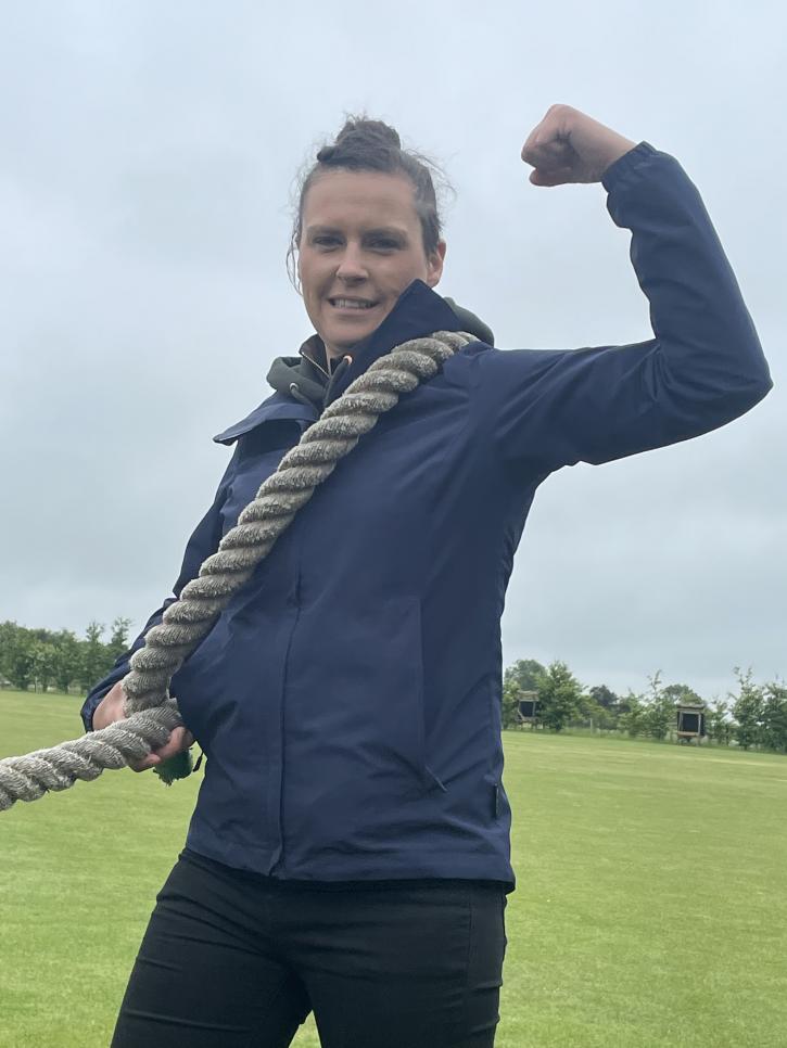 Beth smashing the tug of war 